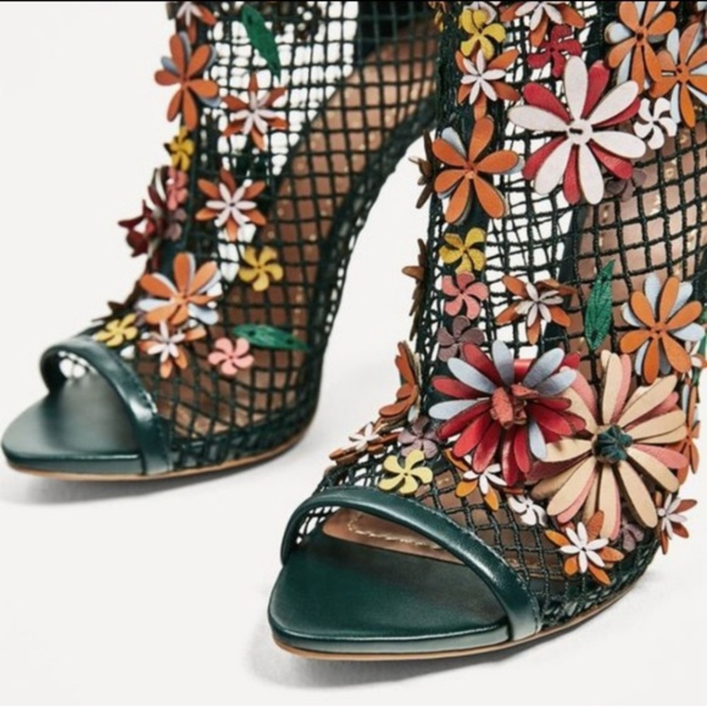 NWT UNIQUE! Zara Green Mesh Floral High Heels 3D Fishnet Back Zipper Size 6.5/37